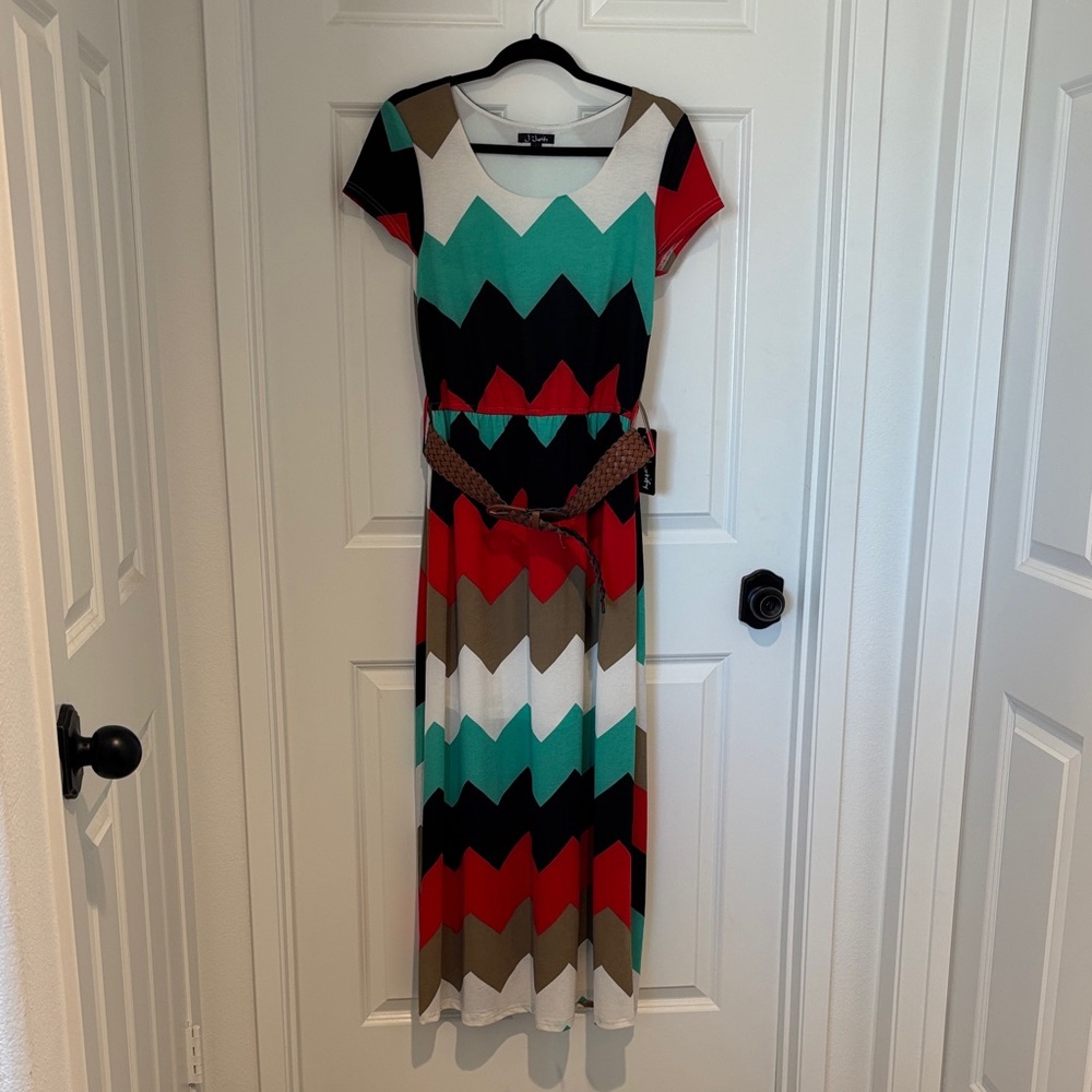 J for Justify Multicolor Chevron Maxi Dress